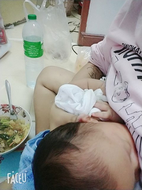 ข้าวก็ต้องกิน ลูกก็ต้องเลี้ยง🥰🥰🥰