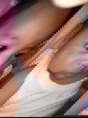 White marks