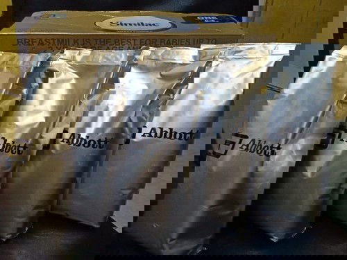 Selling formula milk.
Pahelp naman po mga mommies. 
RFS Magpapalit n po kc ako ng formula milk.🙏🏾