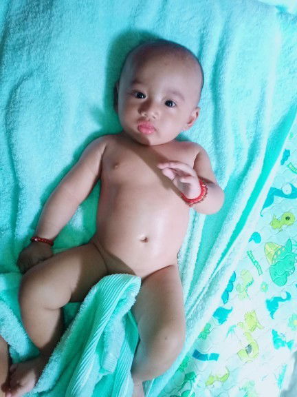 Tengkurap dan merangkak