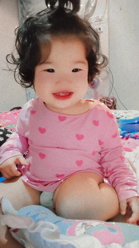 ฝึกลูกให้กินขวดหรือแก้วหัดดูด