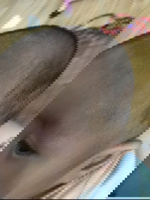 Cho em hỏi một chút nha các mom tại em mới tập đầu nên em xin hỏi chút con e mỗi lần ti là đổ nhiều mồ hôi v có s k ạ