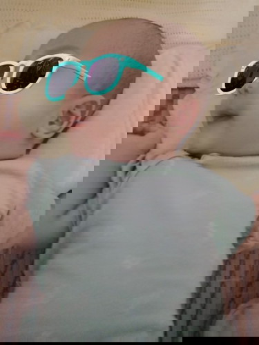 Có m nào uống nước lá tía tô trước ngày cho con đi chích ngừa chưa cho mình xin review với ạ