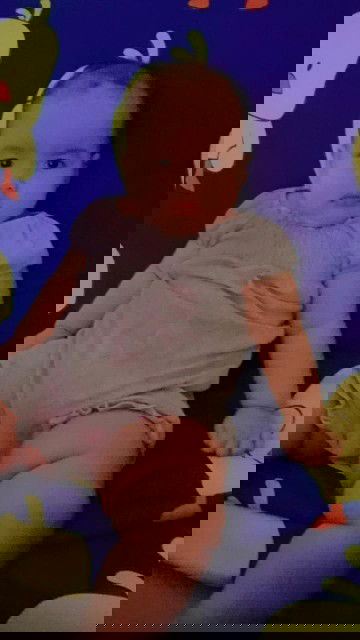 ลูกของคุณพ่อคุณแม่นั่งได้ตอนกี่เดือนกันคะ