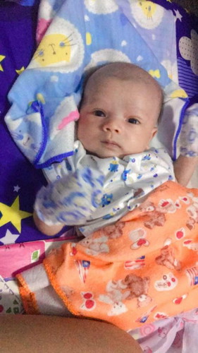 ขอถามแม่ๆหน่อยค่ะ ลูกได้22วันทำเสียงเหมือนเบ่งอึ ปกติไหมคะ#ลูกคนแรก