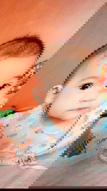 ลูกไม่ยอมนั่ง