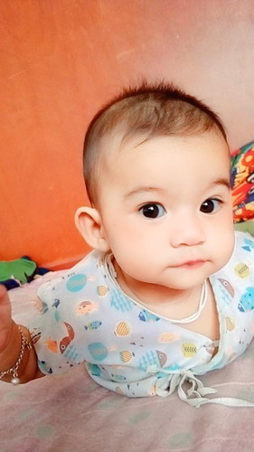 ลูกไม่ยอมนั่ง