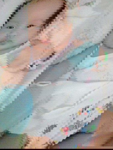 BASA PARIN ANG POOP 2 MONTHS OLD