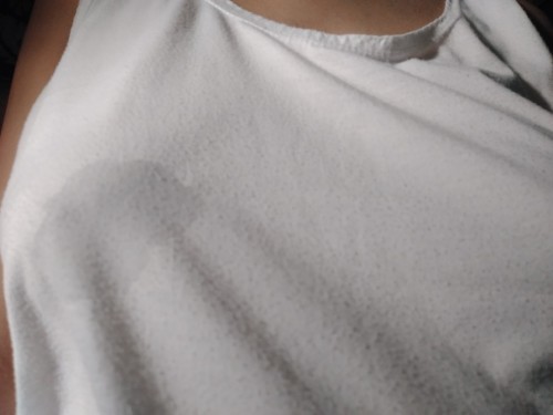 Breast milk Leaking