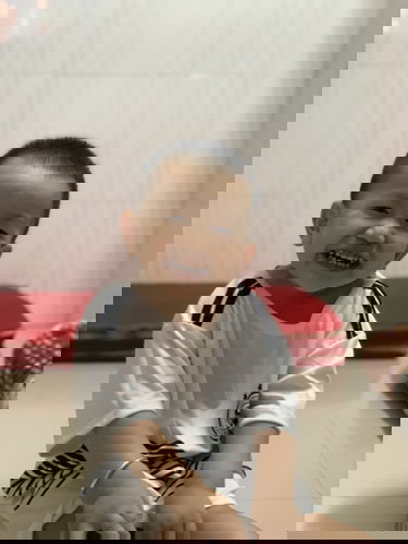 Bao giờ hết dịch 😥😥😥😥😥 sinh nhật 2tuổi của con gần tới rồi mấy cô ơi , ở nhà hoài con buồn lắm