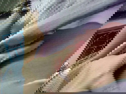 Bầu nổi mụn mủ