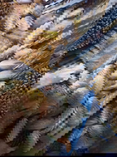 Nakalunok ng buto ng Marang