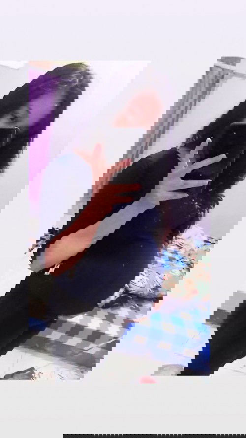 Perut blm kelihatan turun