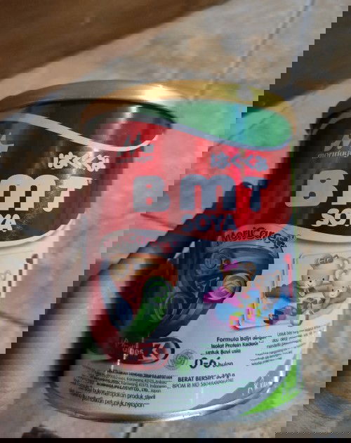Susu formula BMT soya 300 gr