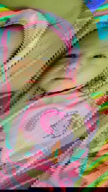 หนูเริ่มดื้อแล้ว😊😍.......