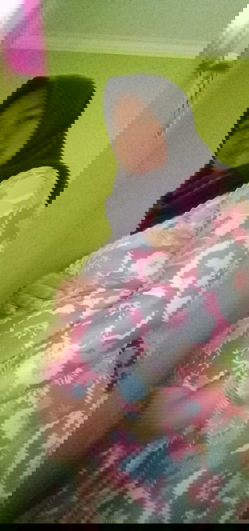 UK 40 week lebih 5 day, kok blum ada tanda" mau melahirkan...???