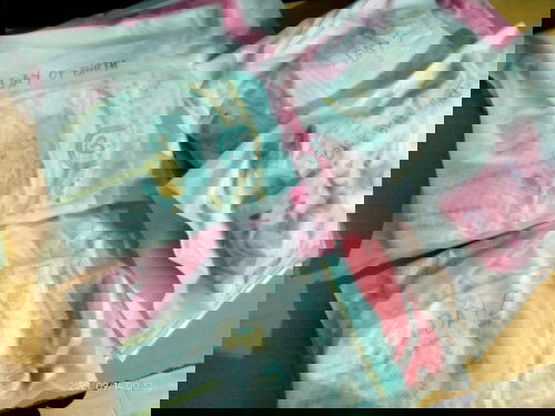 Sinumalan niyo na ba mag pack team October? 😊