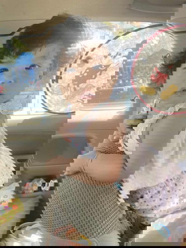 น้องตาเหล่ไหมคะ