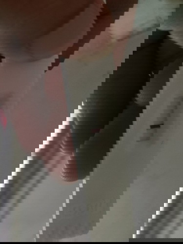 Buntis na po ba ako? Pang-2 & 5 day ko pag-PT ko negative. Ngayong 8 day nagka-faint line.