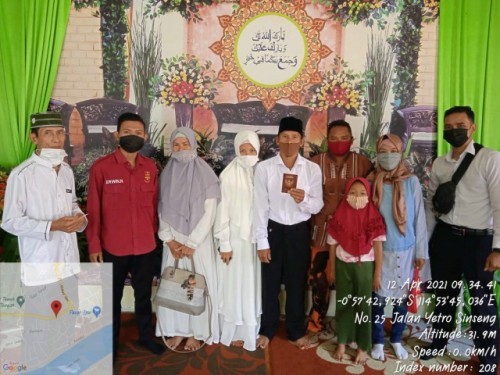 Photo saat pernikahan.
