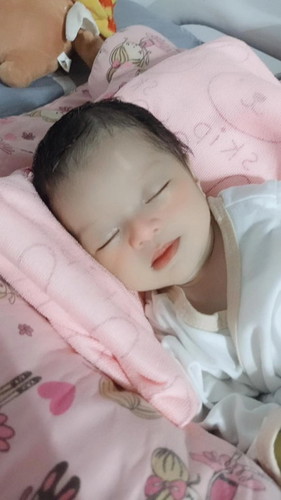 Anopoba Maganda Gawen mi lagnat Chaka sipon Po SI baby 12weeks palang pusya