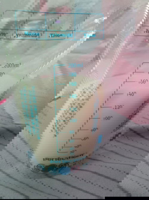 Cho sữa mẹ nào cần