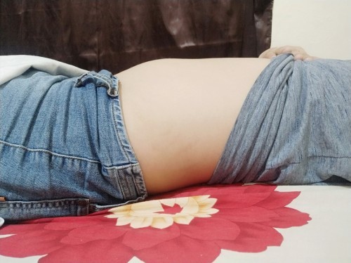 14weeks4days Baby bump
