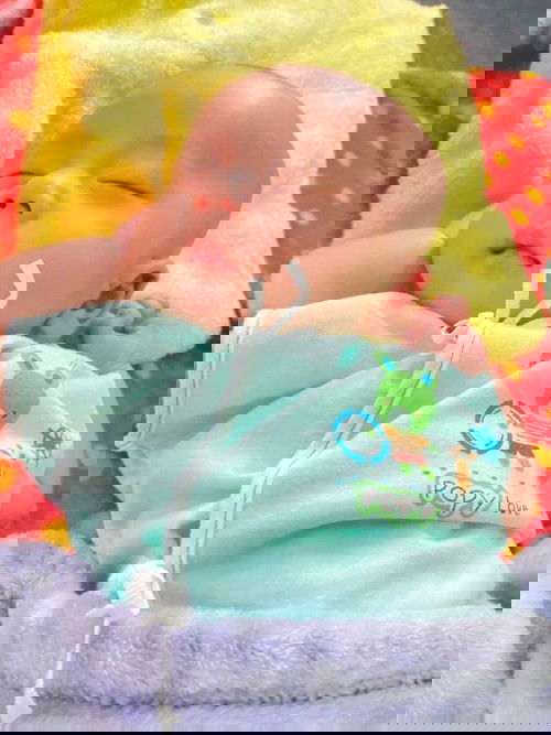 ผมอายุ 1 เดือน 8 วัน แล้วครับแม่ๆ 🧡 เพื่อนๆ มาแนะนำตัวกันหน่อยครับ ทีมสิงหา64