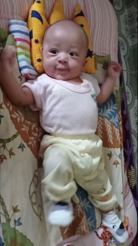 Bayi 3 bulan bingung puting