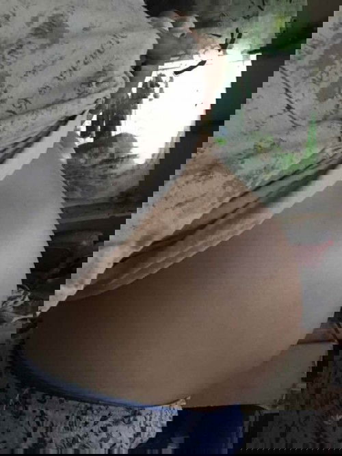 ท้องดูต่ำไปไหมค่ะ