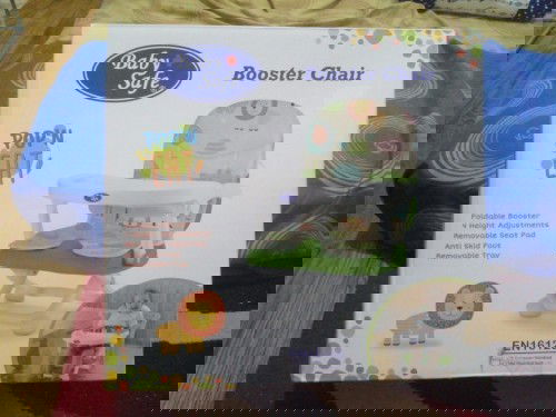 Di jual kursi makan bayi dan mainan motorik anak