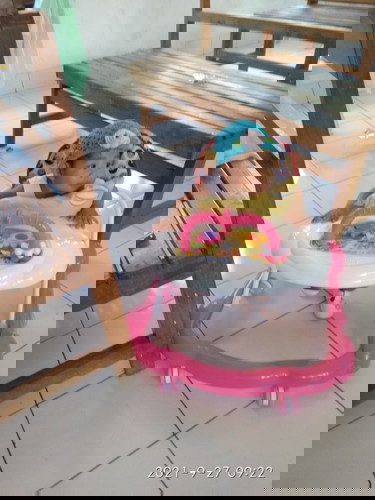 Bayiku bru 4bln 12hri blum bis dduk sendiri.ada efek ya bund dbiarkan sendiri di fto yg trtera dbwh