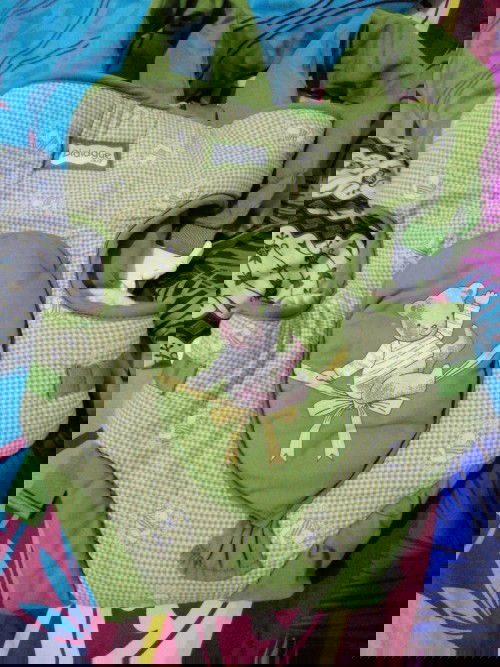 Gendongan untuk 2 bulan