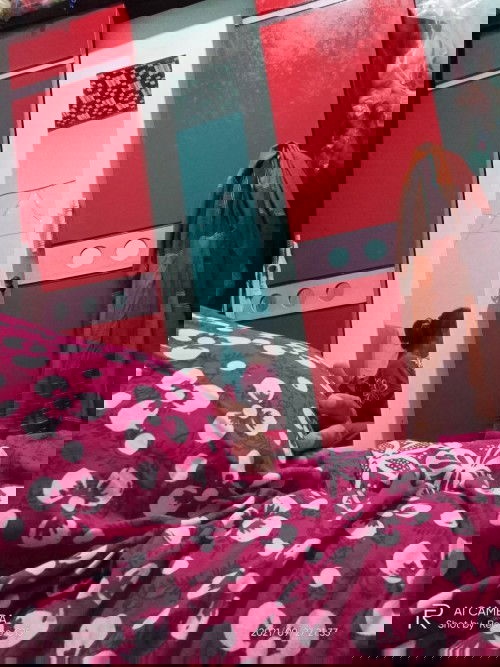 Selamat pagi bunda2 minta pendapat nya apakah normal kehamilan udh 37w  tapi orang bilang