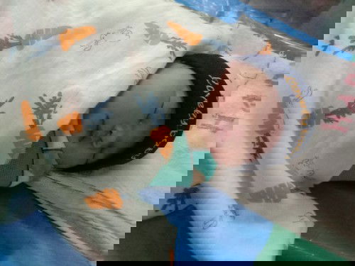 ช่วยตั้งชื่อเล่นน้องหน่อยค่ะ