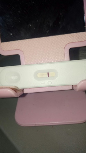 Hello ask ko lang po 3 times ako nag pt puro faintline kita sya sa personal kaso sobrang labo talaga