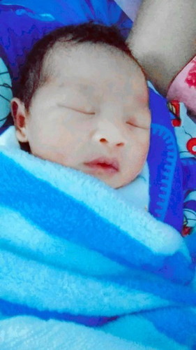 น้องพึงคลอดด้5วันน้องมีเลือดไหลออกทางจิมิน้องๆบ้านใหนเป็นบ้างค่ะคุณแม่ๆสงสารลูกมาก