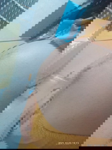 Nay em 39w 3d bụng em vậy sụt chưa mấy mom em đau kẹt háng quá