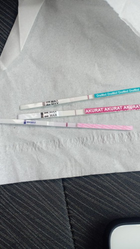 izin bertanya, pasangan saya telat dua hari di tespack negatif dan tidak mengalami gejala hamil