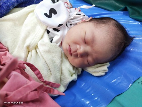 แตกแล้วจ้า