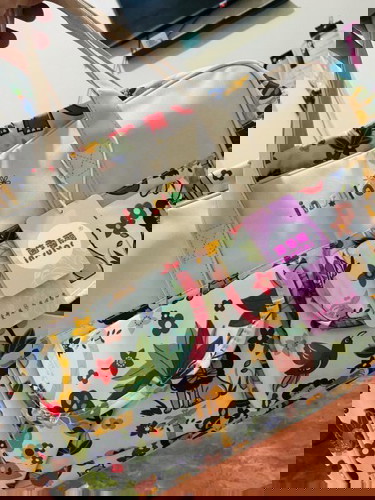 FOR SALE BRAND NEW INSULAR BABY BAG