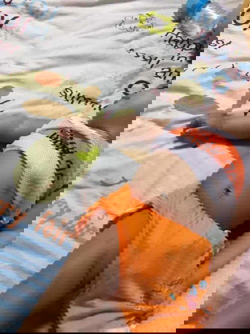 ตอนนี้น้องได้ 1 ขวบ แล้วค่ะ