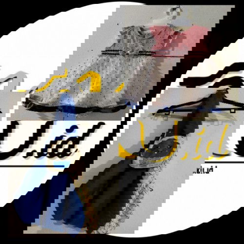 Buka lapak jual gendongan snooby dan baju perempuan 100k udh dpt semua