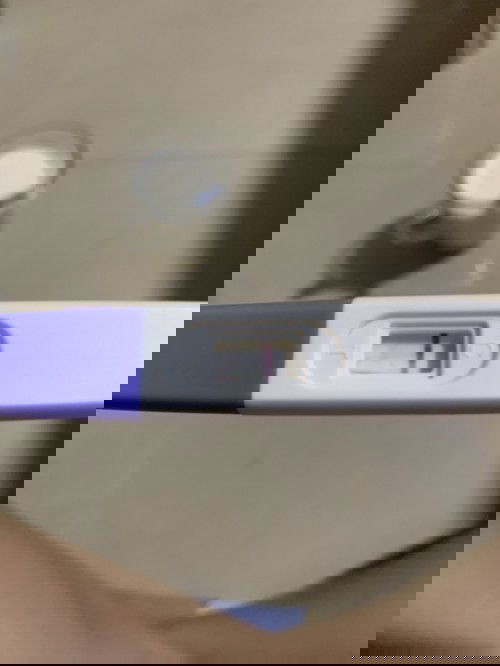 2ขีดจางแบบนี้มีโอกาสท้องมั้ยคะแม่