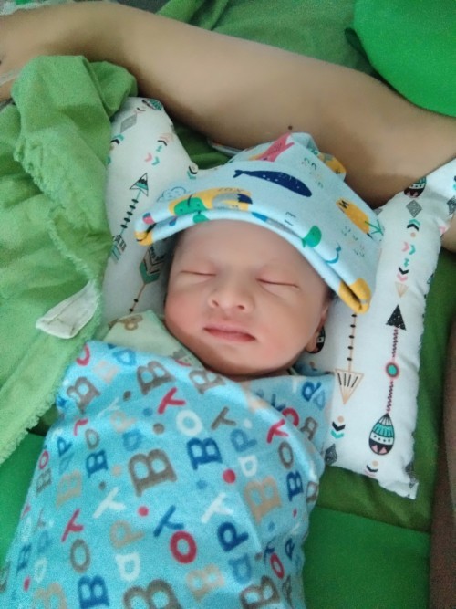 Asi rembes tapi puting ga nongol