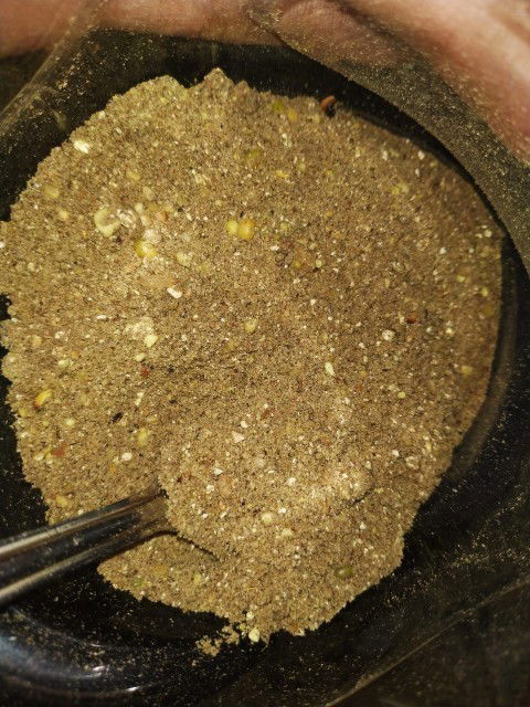 Siaph yang disinih suka nyemil jamu Luluntur...  Jamu sehabis melahirkan... Enak banget bun..