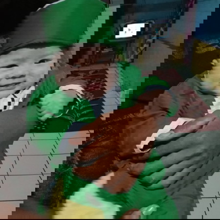 Alhamdulillah tabarakallah...Al-Hanan sudah 3 bulan 28 hari...sehat trus ya nak ..π .... Sholehku..