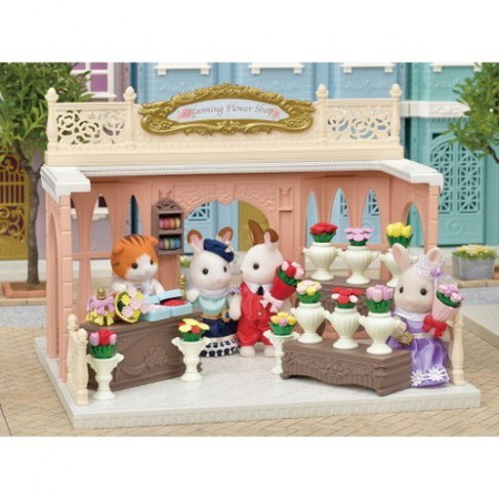Dollhouse for your kids‼️
