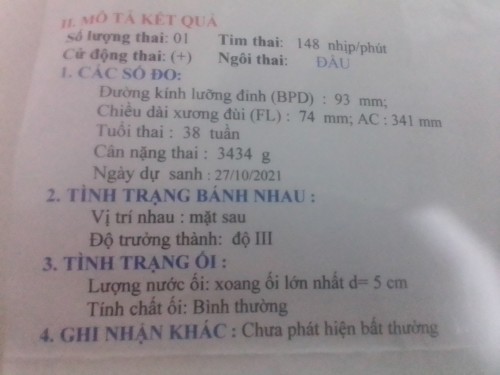 Các m cho em hỏi lớn bé có cao k 😂,   em hơi thắc mắc ạ .Các m tư vấn cả cân nặng cho em bt vs