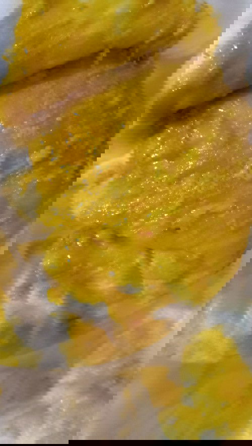 ลูกอึมีเลือดปนนิดๆ